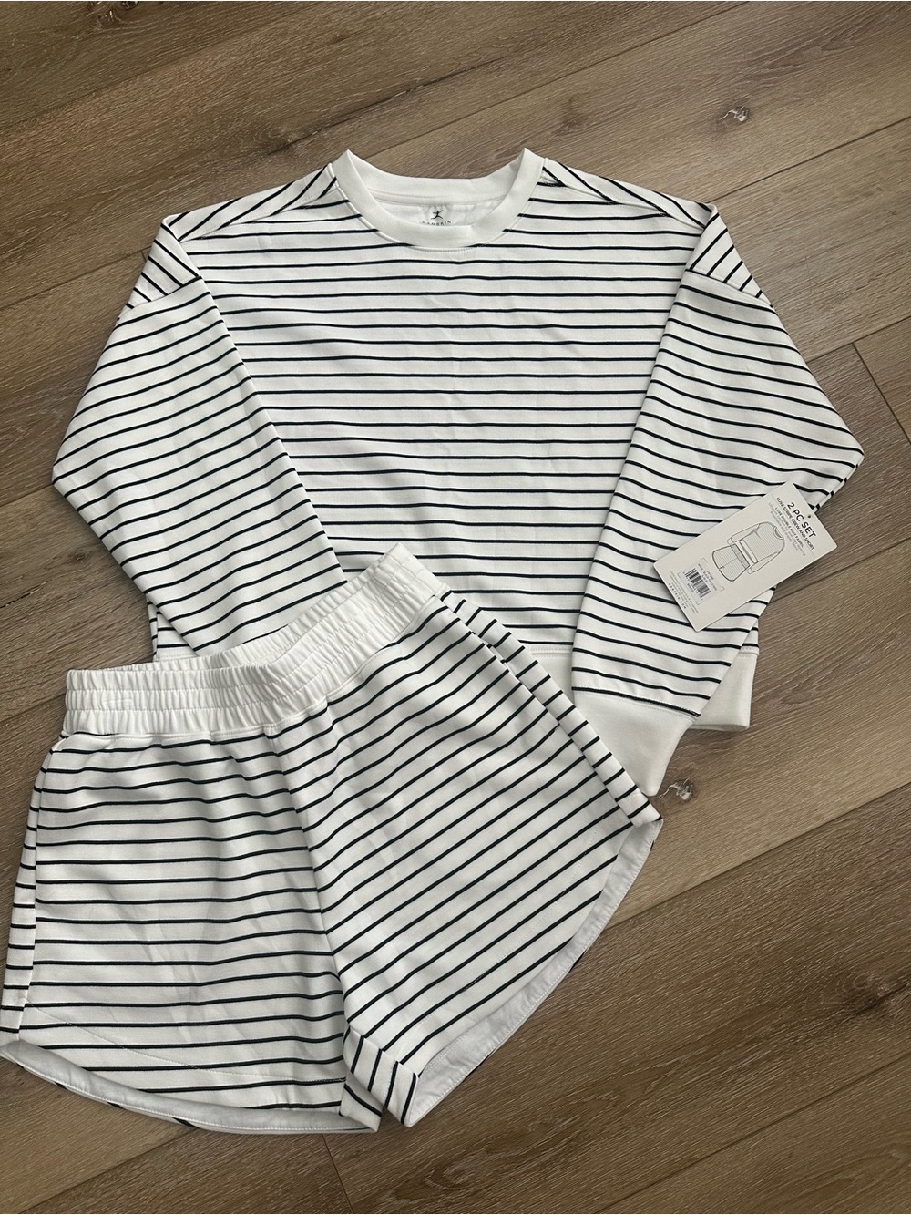 NWT Danskin 2 piece set
